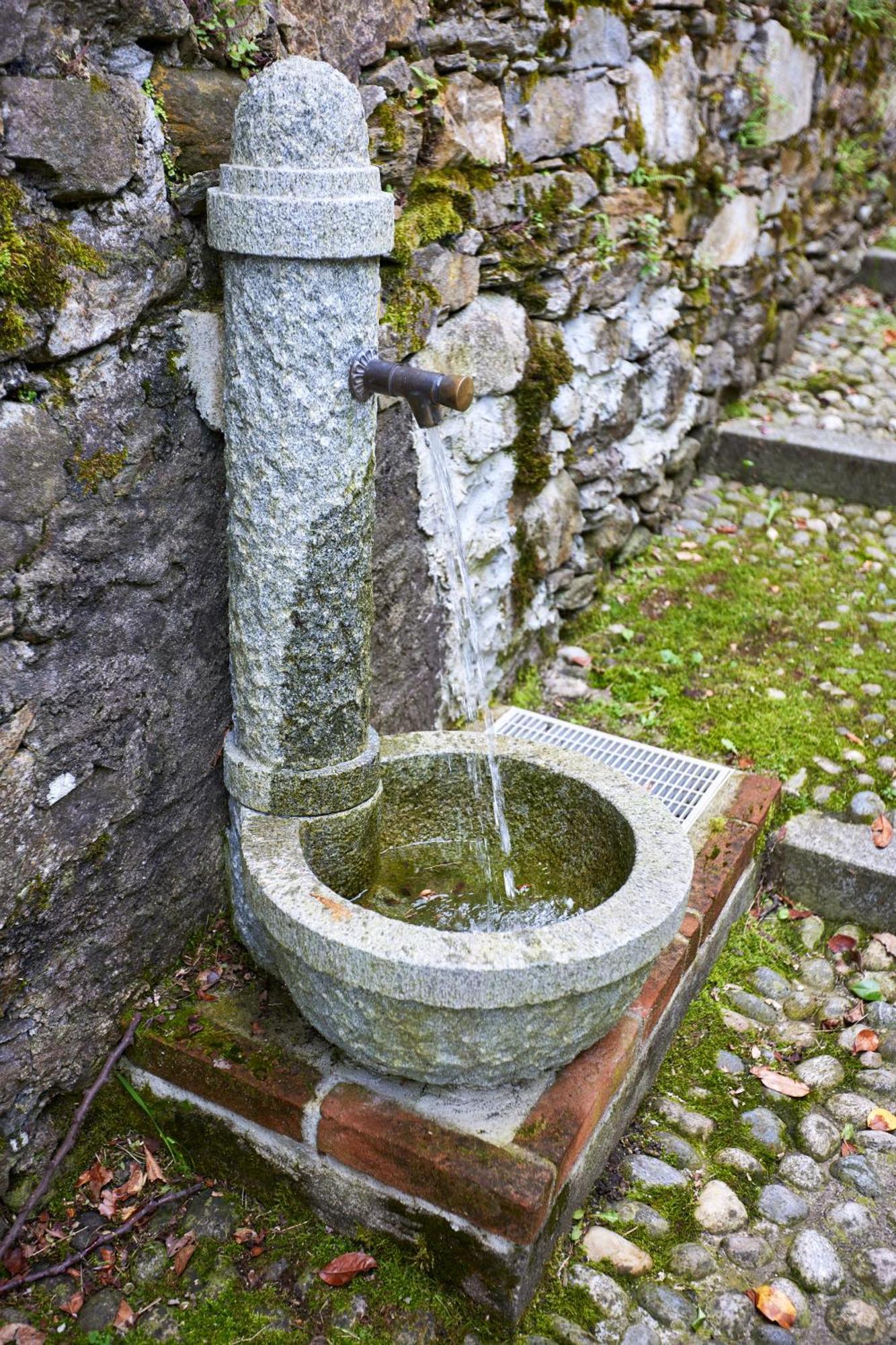 Villa Di Paese - Splendida Vista Lago Maggiore Oggebio 외부 사진